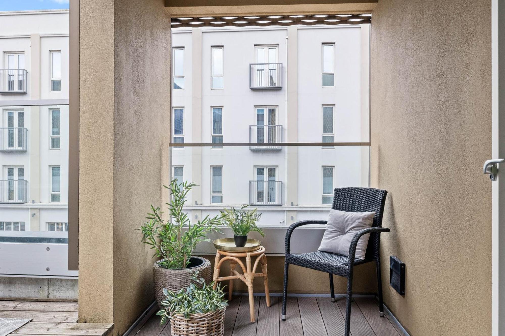Vibrant Hafnatorg I Spacious Property With Expansive Garage 레이캬비크 외부 사진