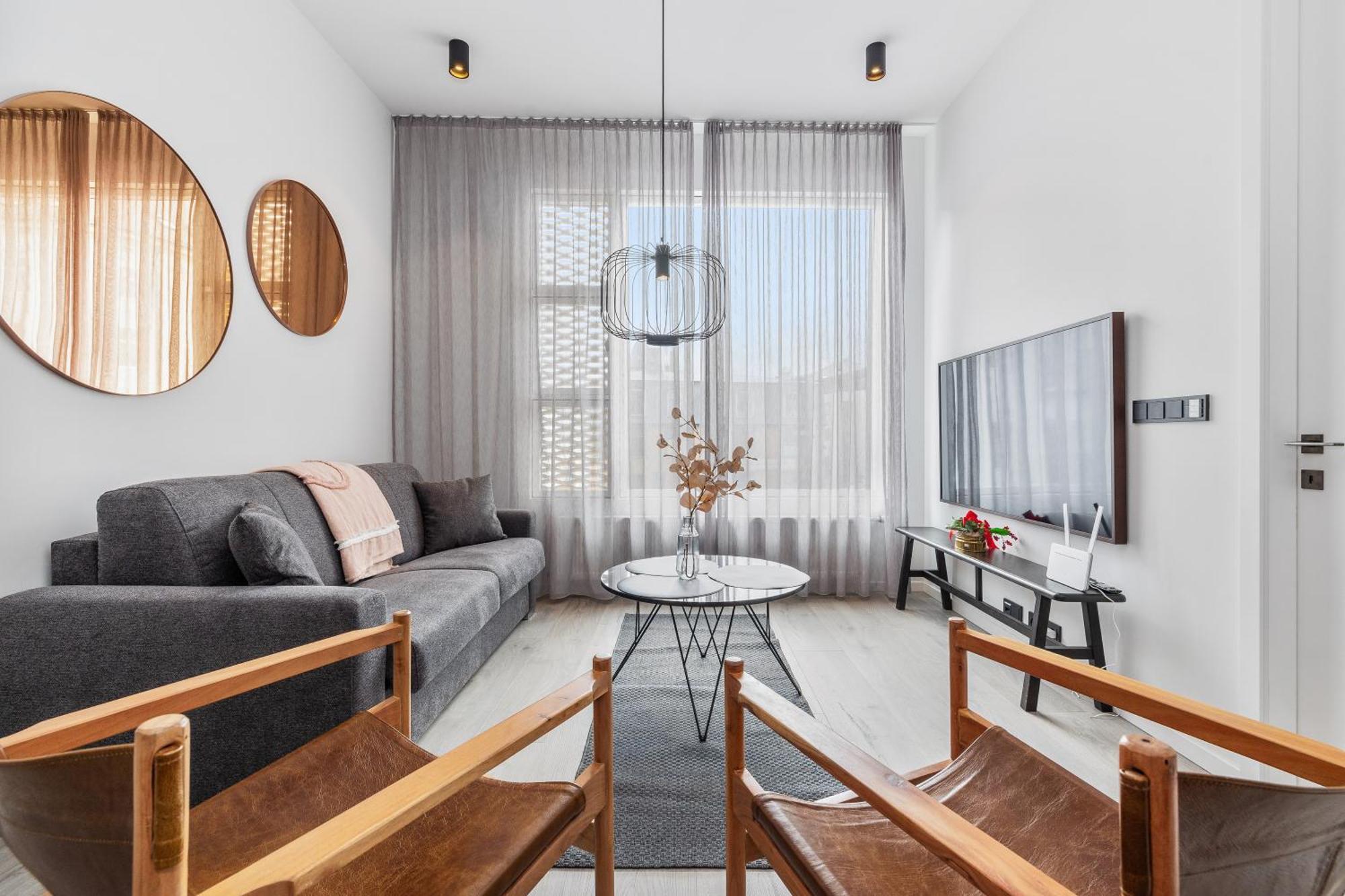 Vibrant Hafnatorg I Spacious Property With Expansive Garage 레이캬비크 외부 사진